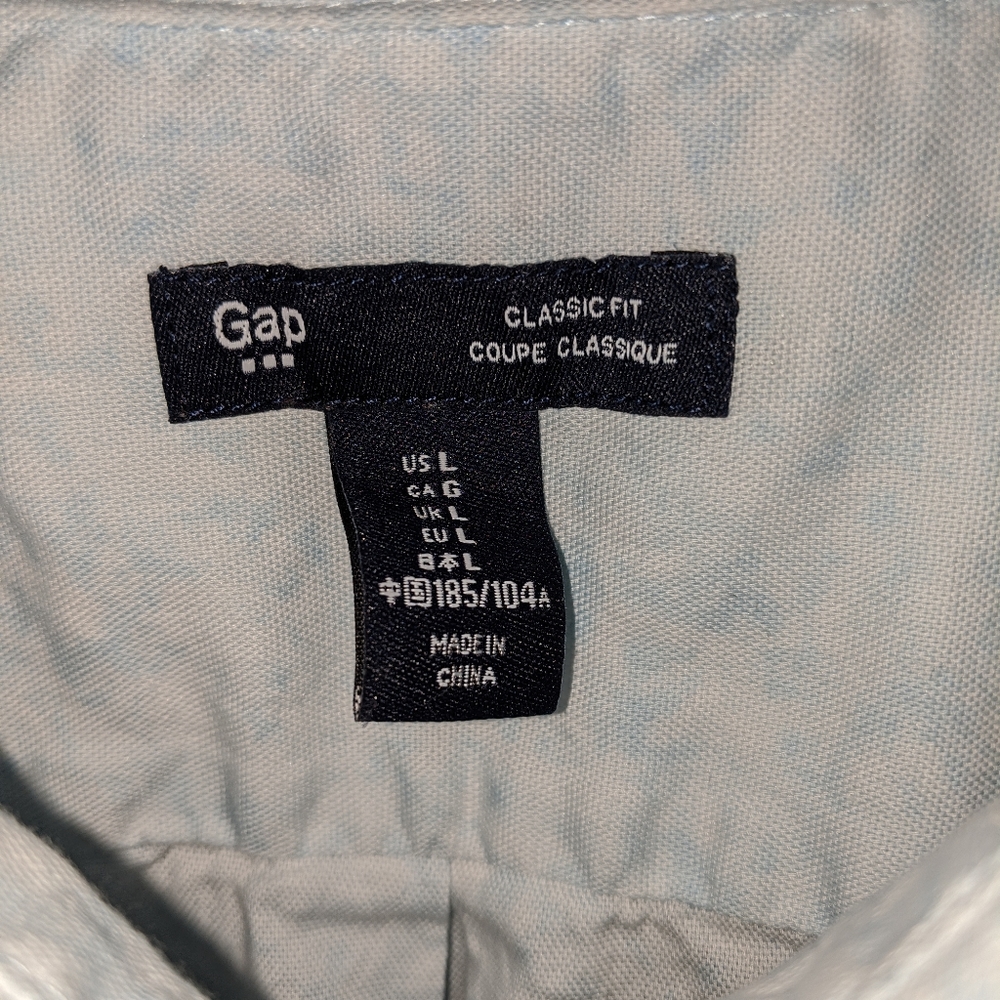 Long sleeve button down - Picture 2 of 3